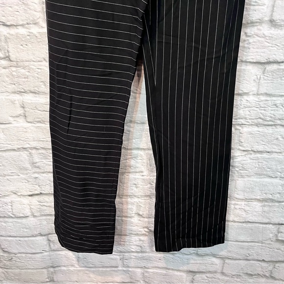 Norma Kamali size 4 Pin Stripe Raw Edge Wide Leg Hook & Loop Closure Trousers - Picture 6 of 10